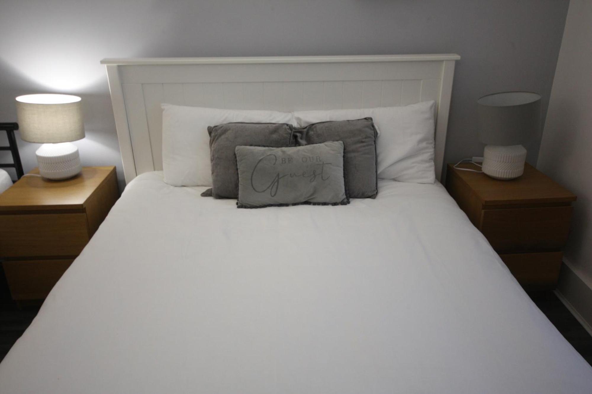 Bournemouth Hot Tub & Sauna Holiday Let Экстерьер фото